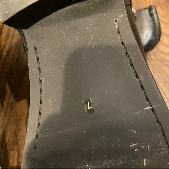 STEVE  MADDEN Sz 7 Moto Style Zipper Buckle Booties - Picture 7 of 15